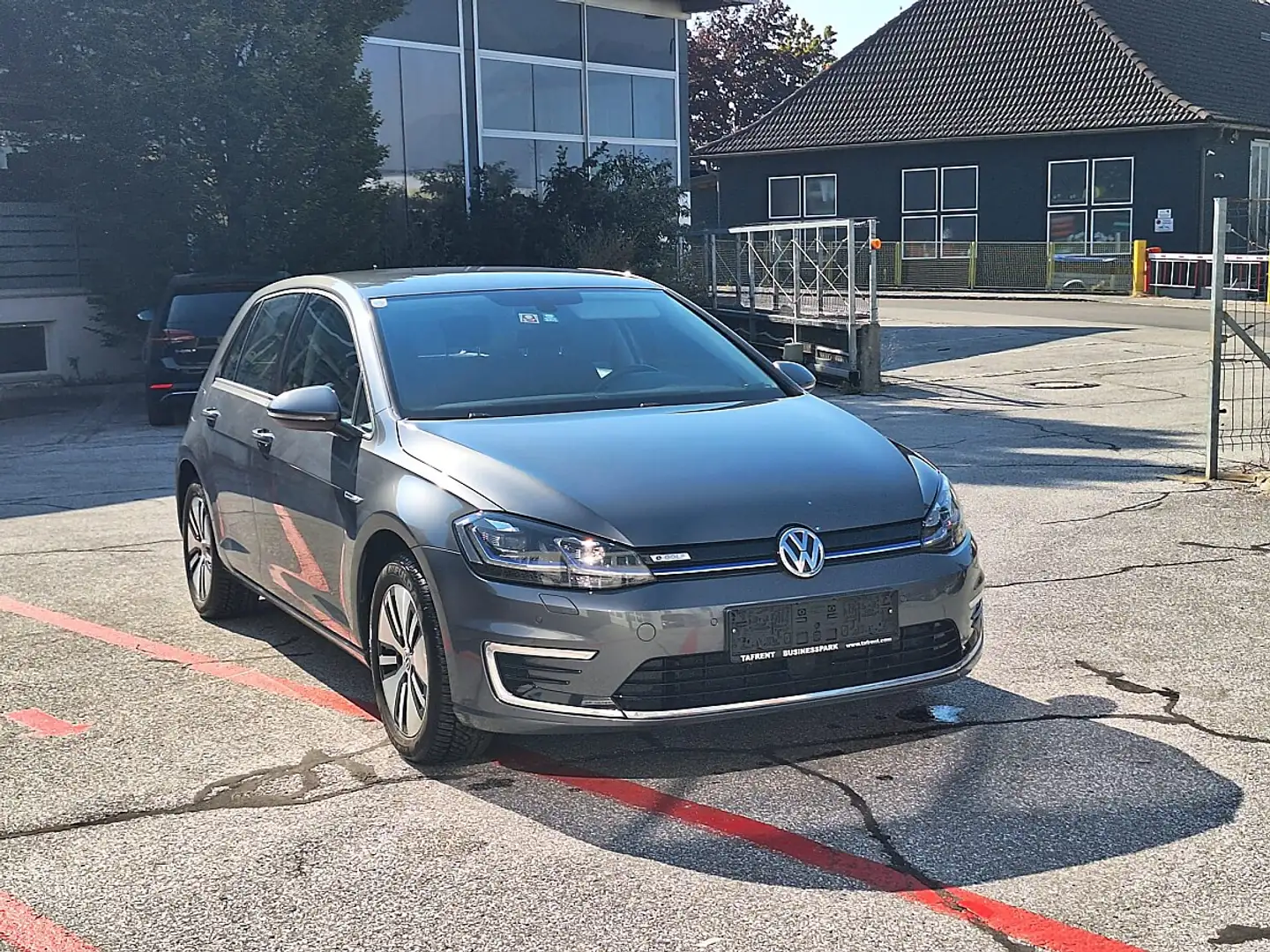 Volkswagen e-Golf E-Golf Grau - 2