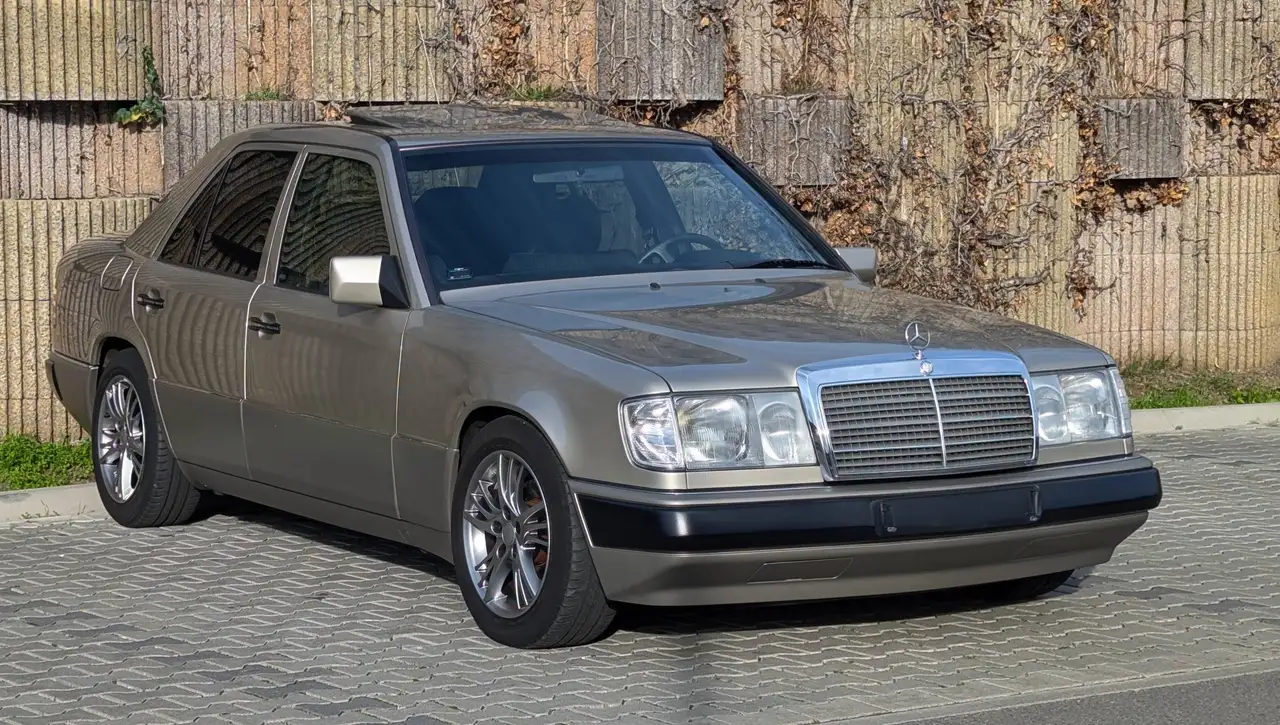 Mercedes-Benz E 200 E-Klasse, foto 11