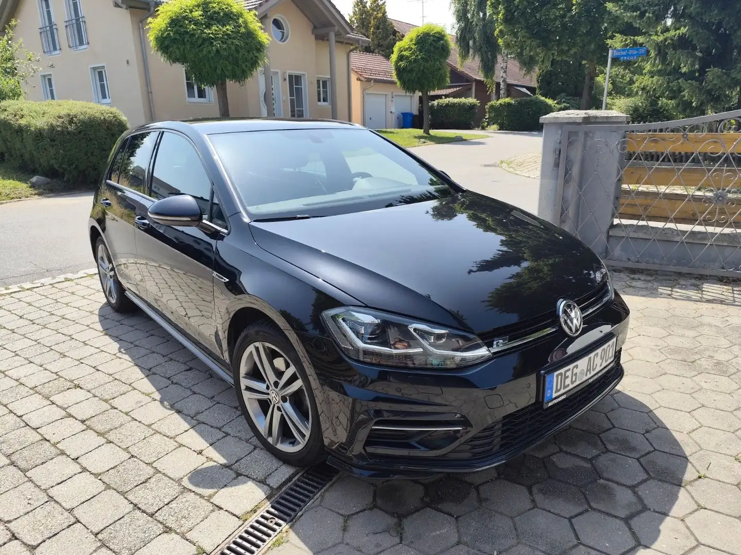 Volkswagen Golf VII 1.5 TSI R line(Inter+Exter)Navi Led ACC Noir - 1