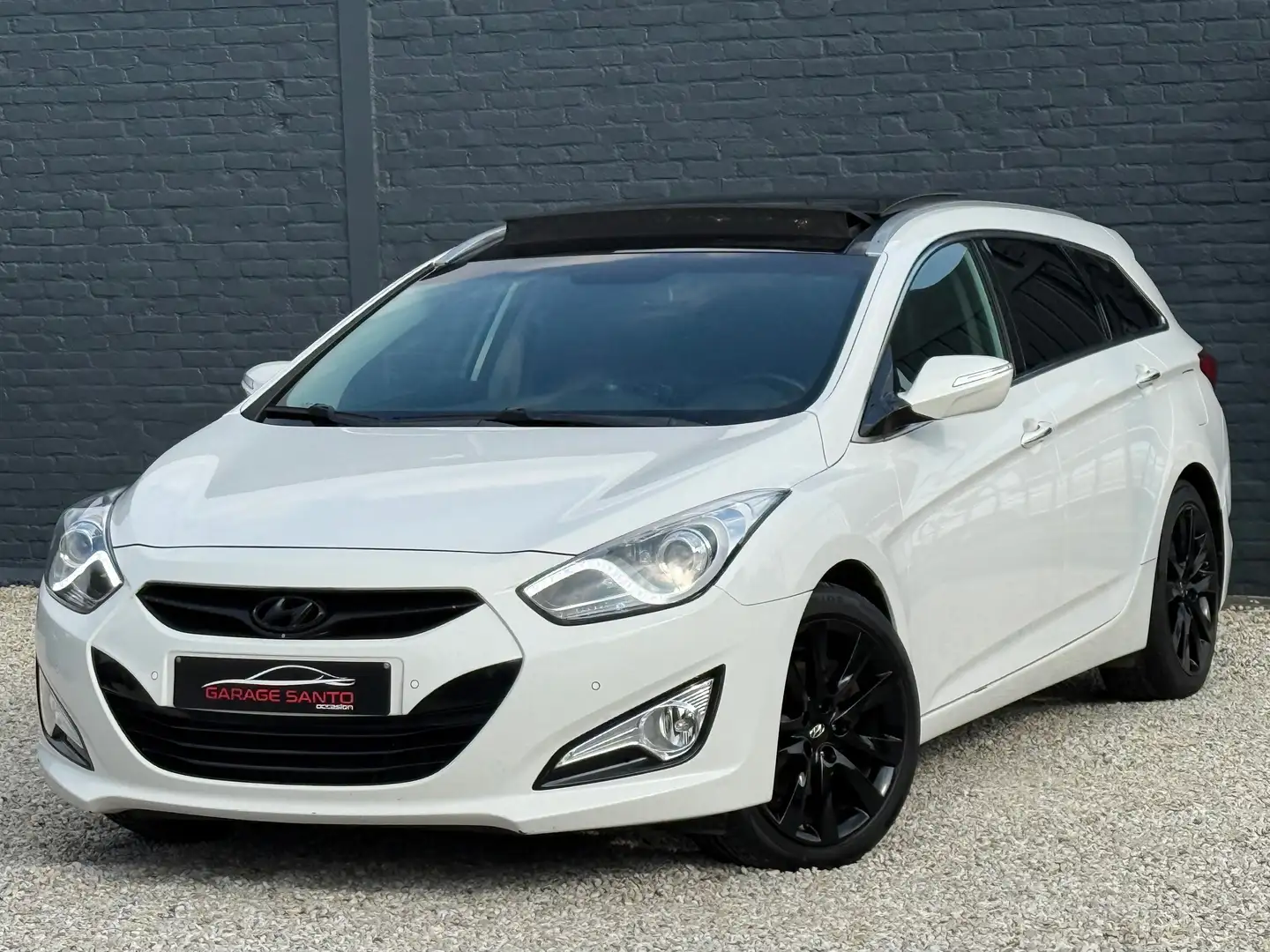 Hyundai i40 i40 SW 1.7 CRDi Business /Navi/Pano/Cuir/Led/Pdc/ Schwarz - 1