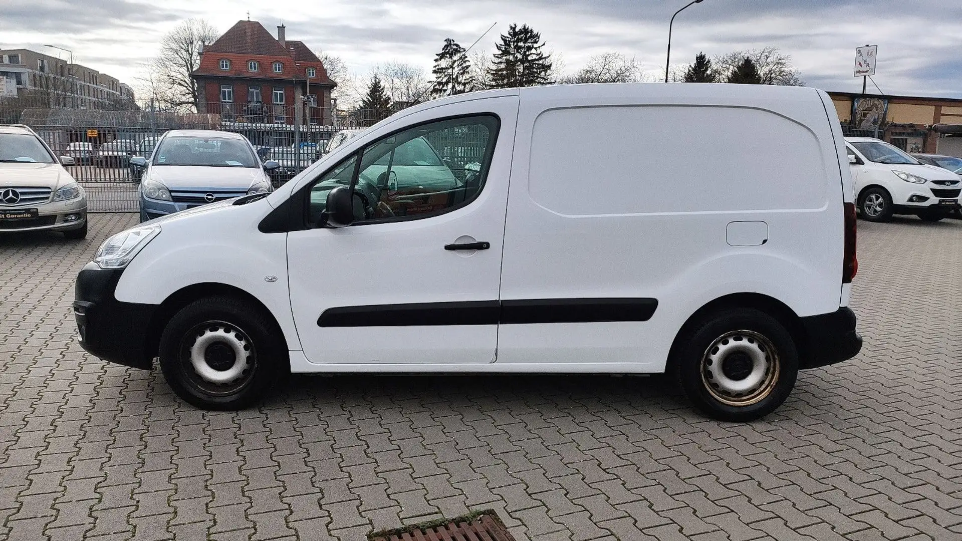 Citroen Berlingo Business TÜV Neu+Klima+3-Sitze+SH Blanc - 2