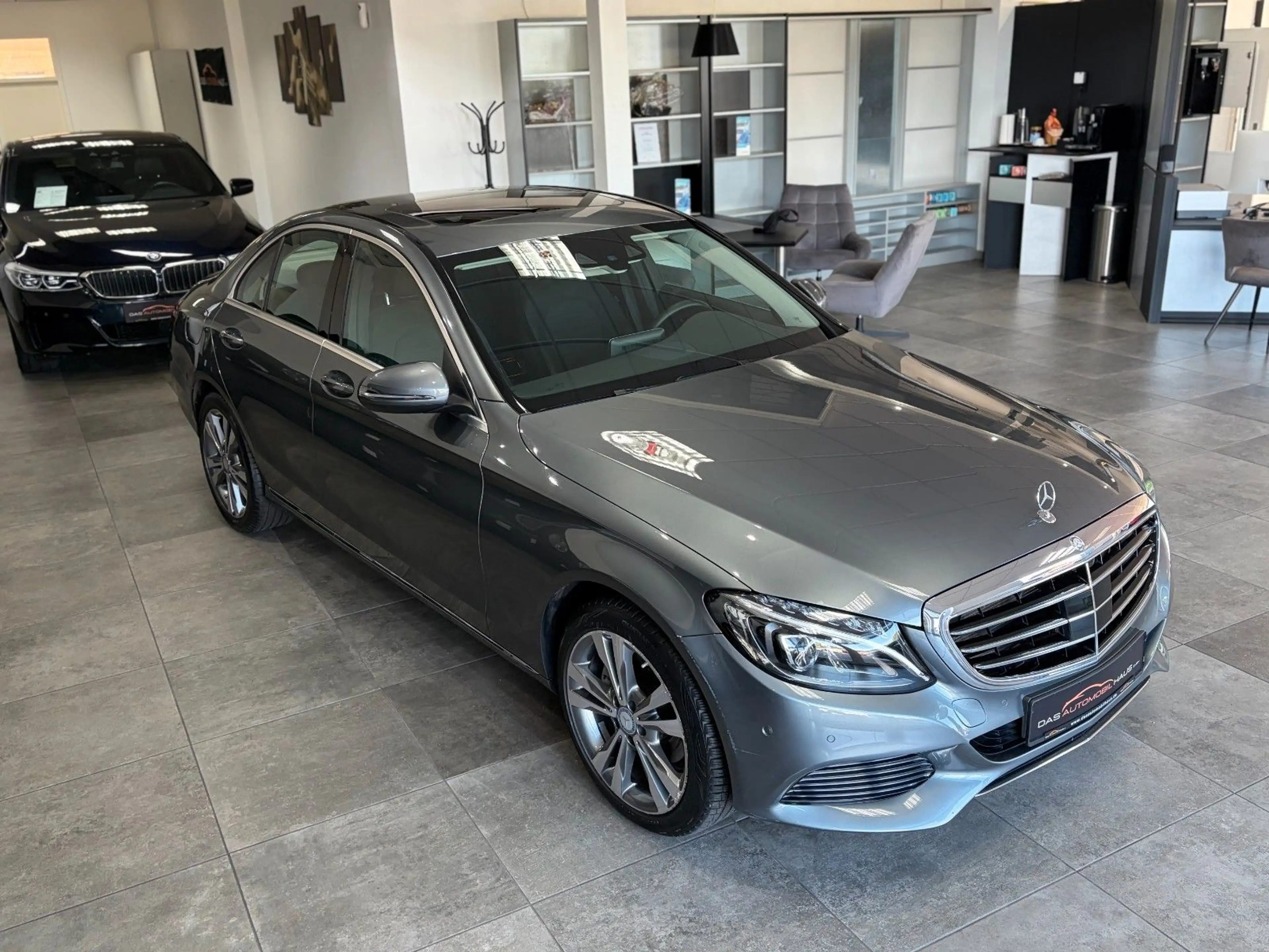 Mercedes-Benz C 200 *Exclusive*Distronic*Burmester*LED*AHK*Ambi — photo 13