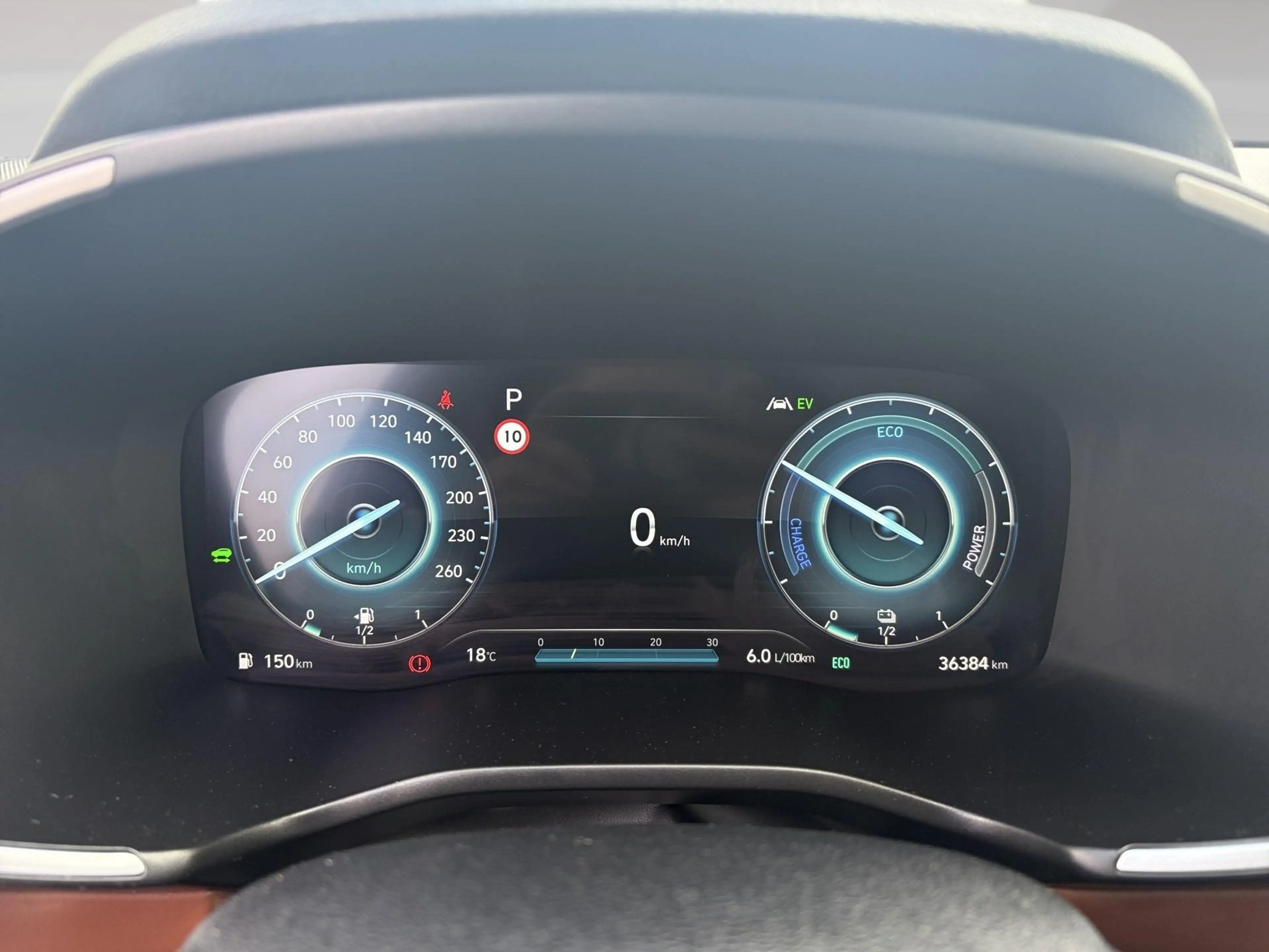 Hyundai SANTA FE 1.6 T-GDi Hybrid 4x4 Shine Aut. — photo 2