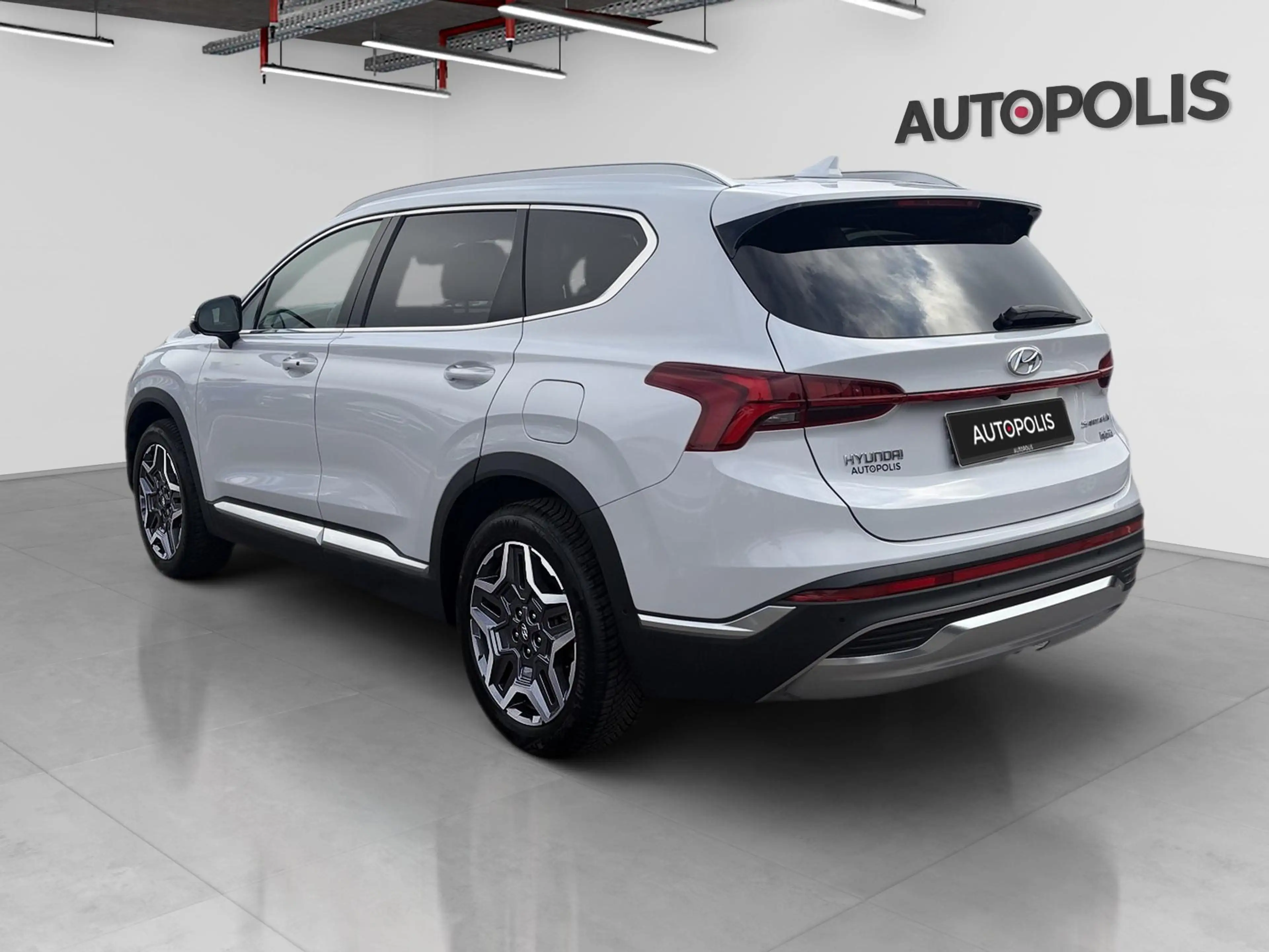 Hyundai SANTA FE 1.6 T-GDi Hybrid 4x4 Shine Aut. — photo 9