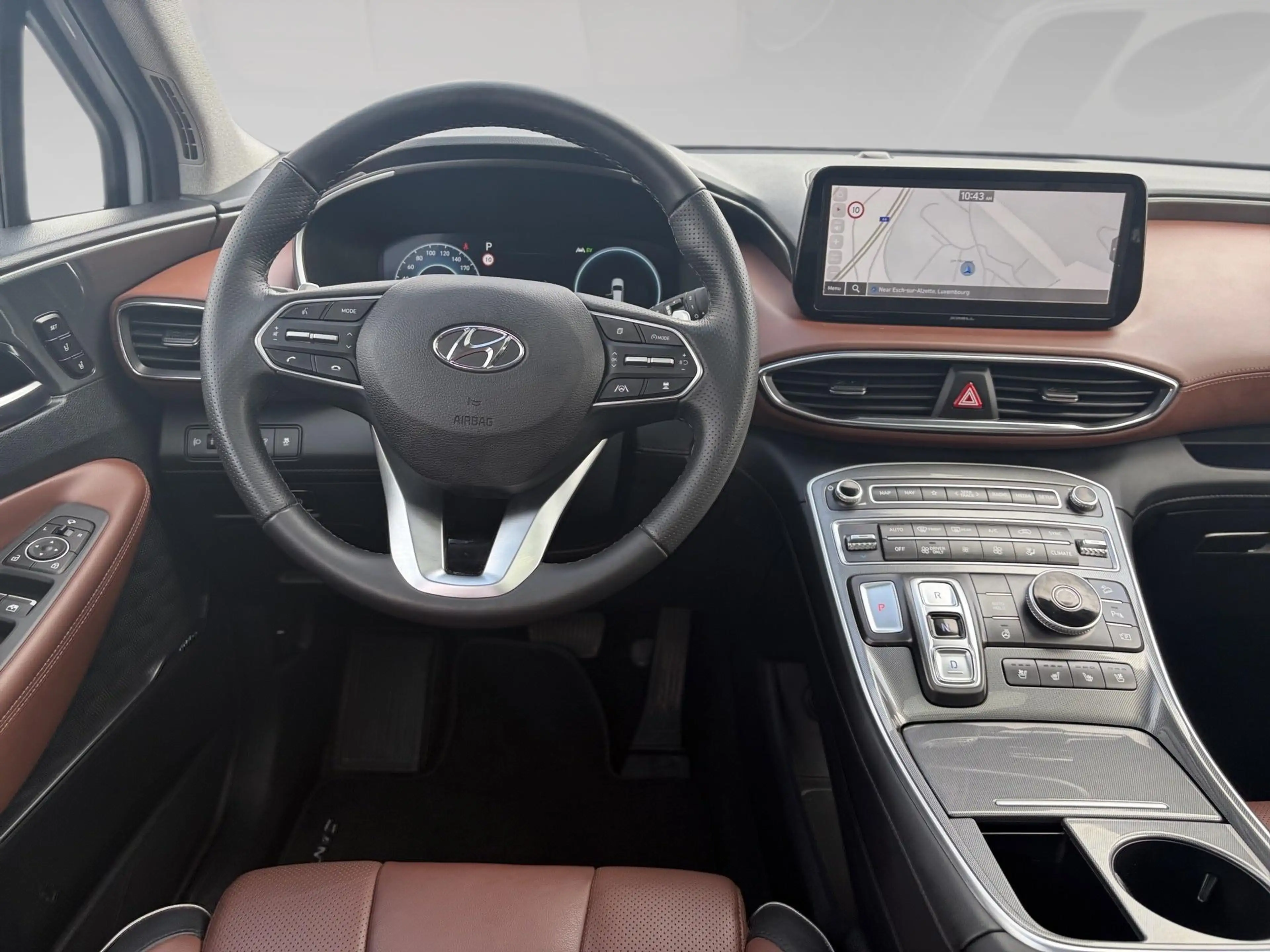 Hyundai SANTA FE 1.6 T-GDi Hybrid 4x4 Shine Aut. — photo 4