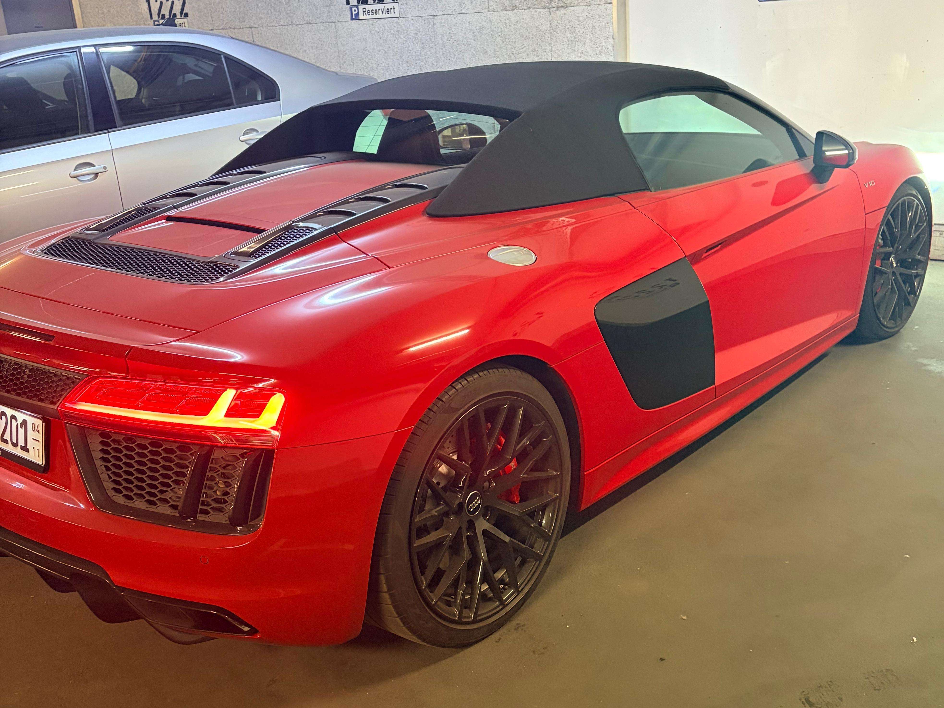 Second hand Audi R8 5.2