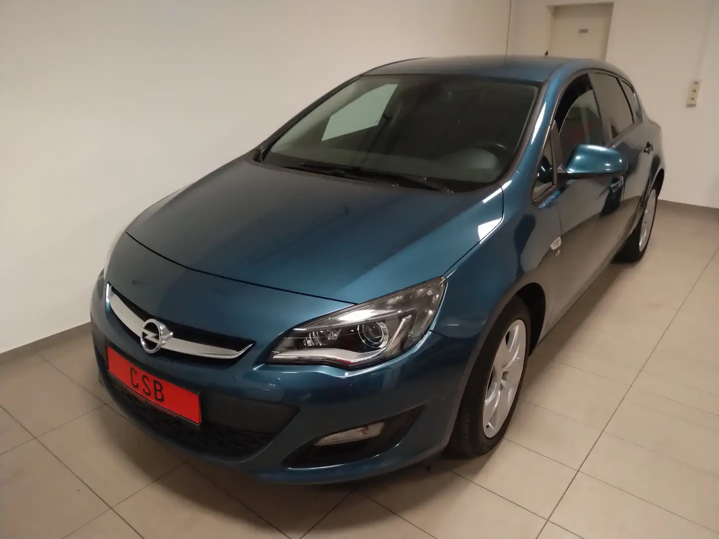 Opel Astra Energy Blau - 1