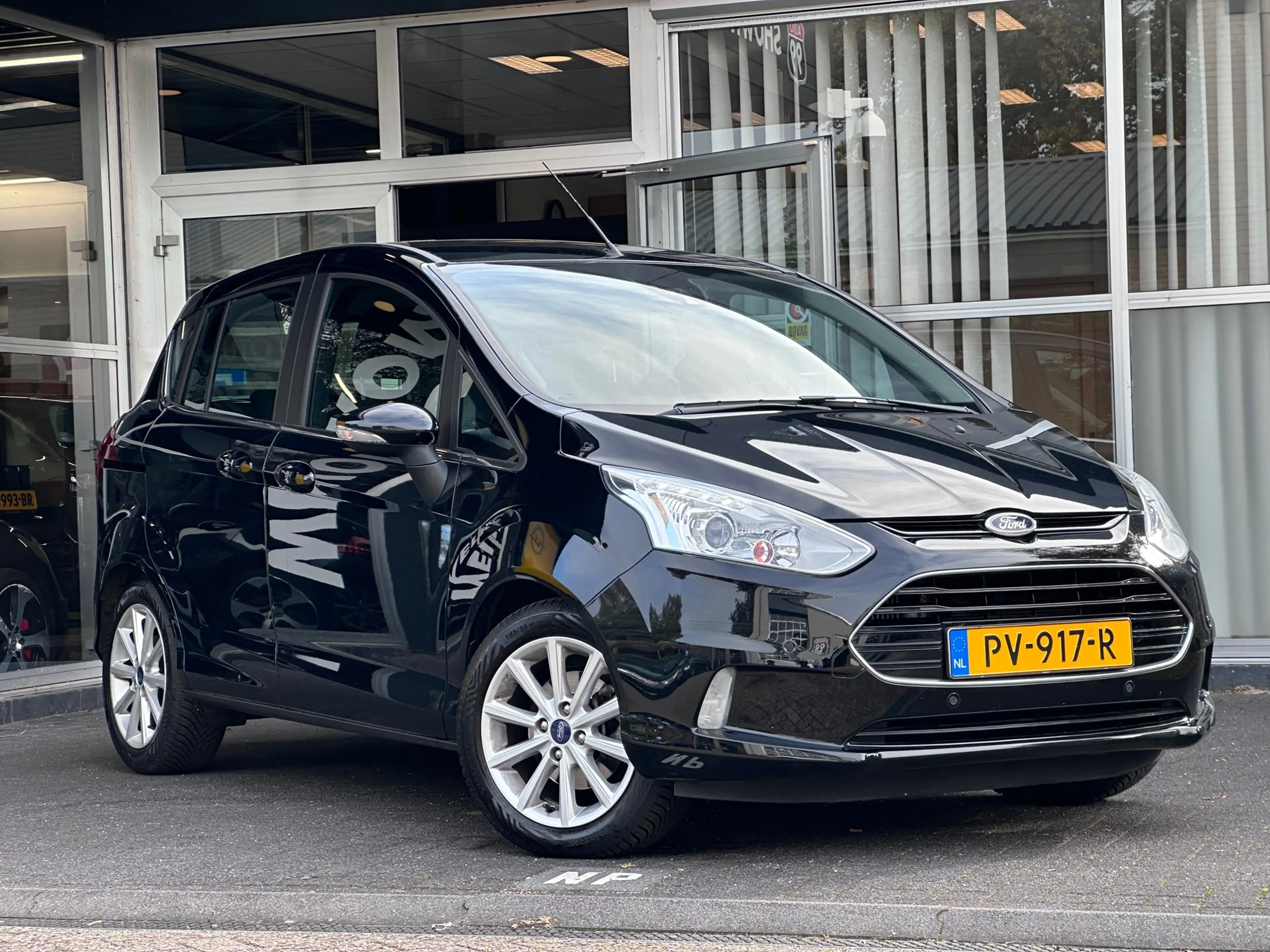 Ford B-Max 1.0 EcoBoost Titanium NIEUW DISTR / NAVI / CLIMA / — photo 9