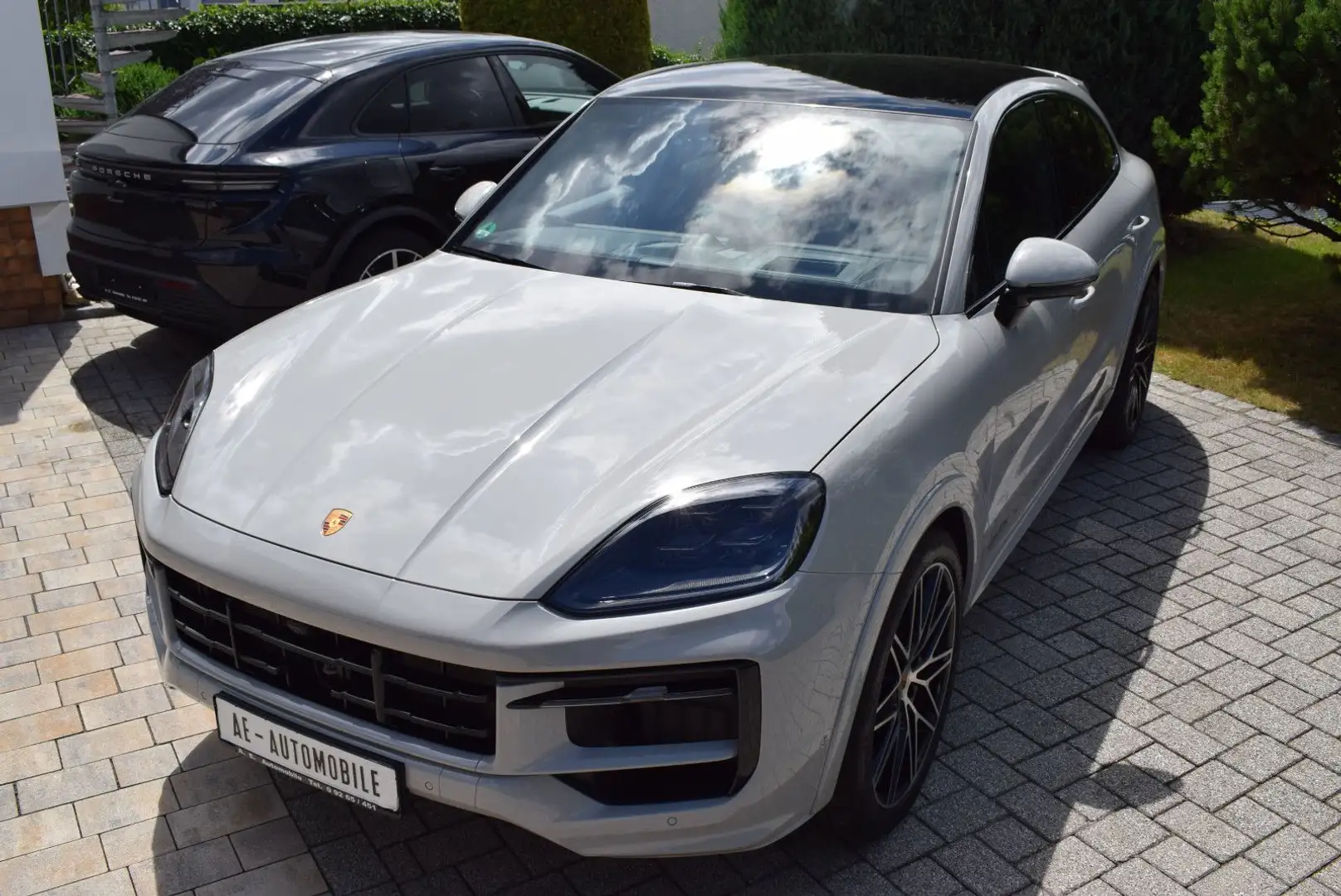 Porsche Cayenne Coupe GTS INT.PAK GTS/HA-LENK/2DISP/HUD/ Gris - 2