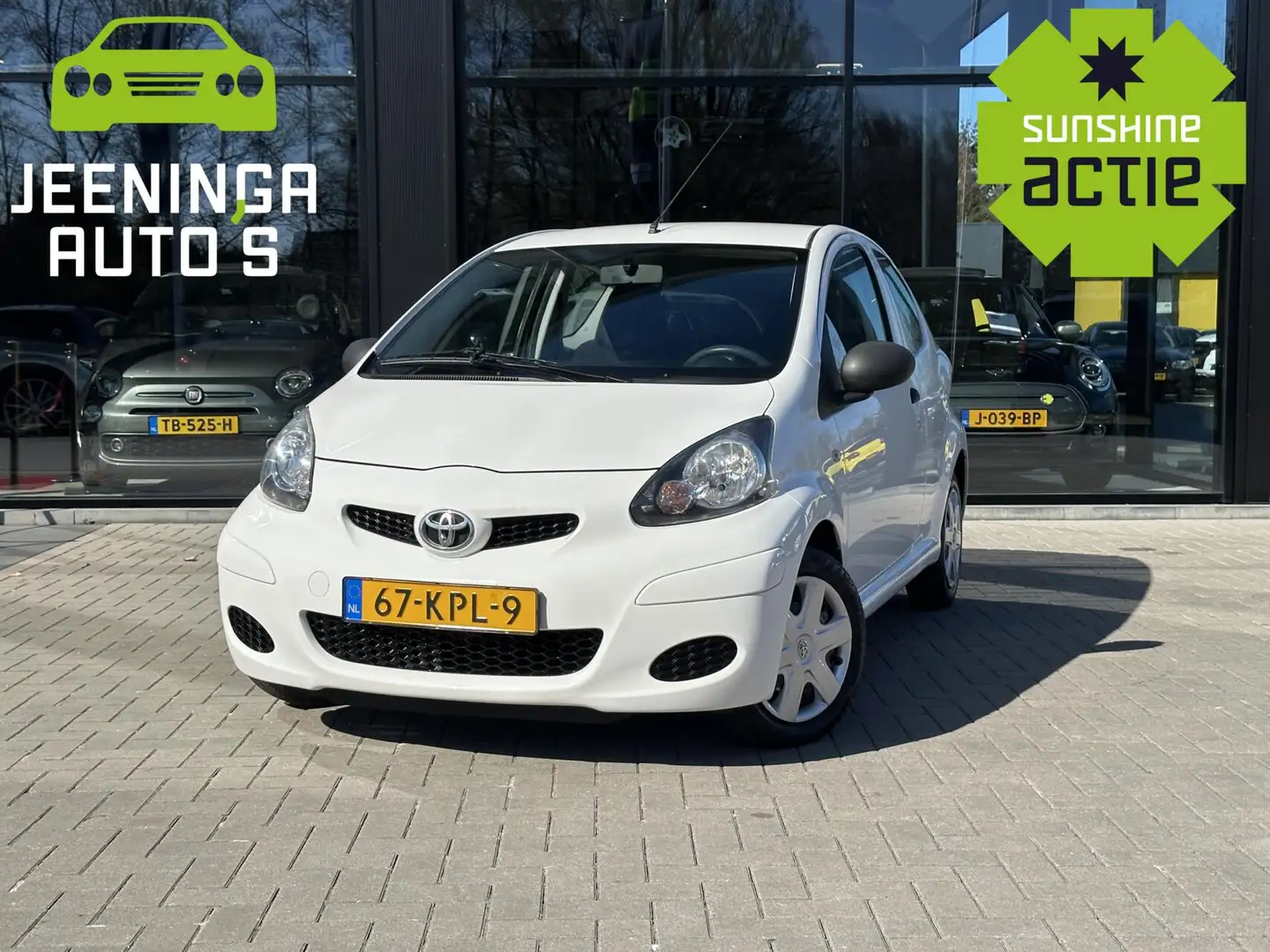 Toyota Aygo 1.0-12V Access | Zuinig | Wit - 1