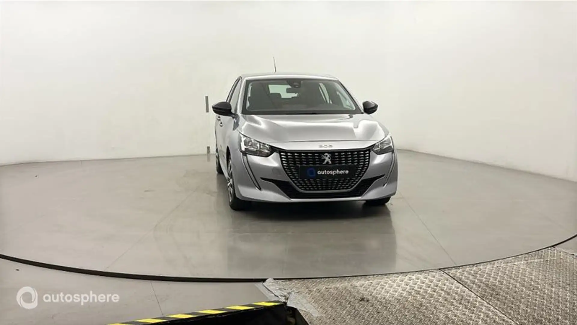 Peugeot 208 1.2 PureTech 75ch S\u0026S Active Pack - 2