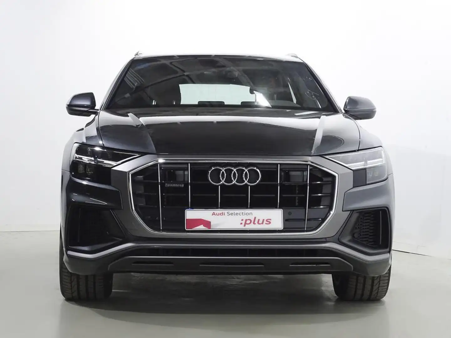 Audi Q8 55 TFSIe S line quattro Grau - 2