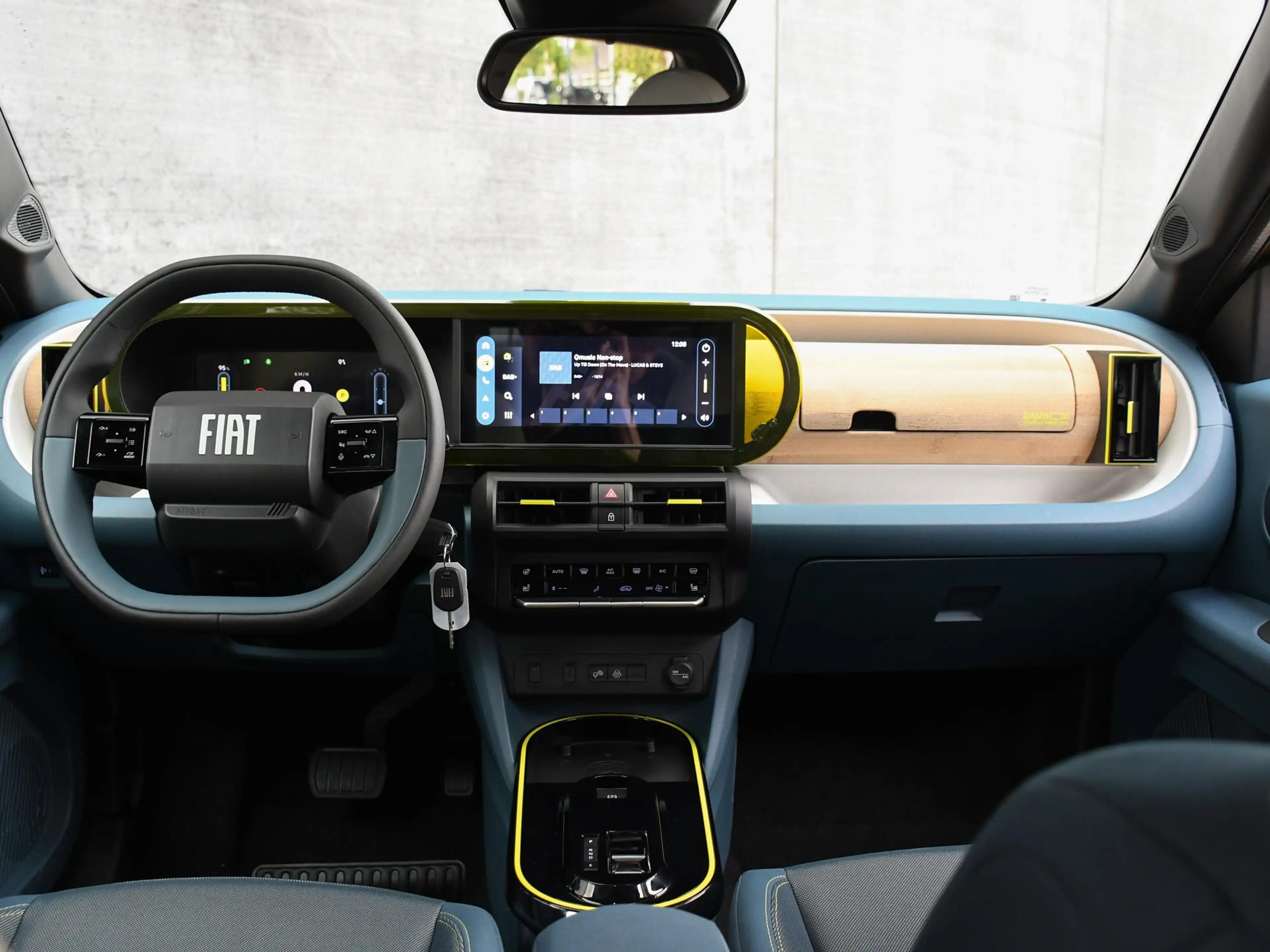 Fiat Grande Panda La Prima 44kWh 113pk Automaat STOEL/STUURVERWARMIN — photo 13