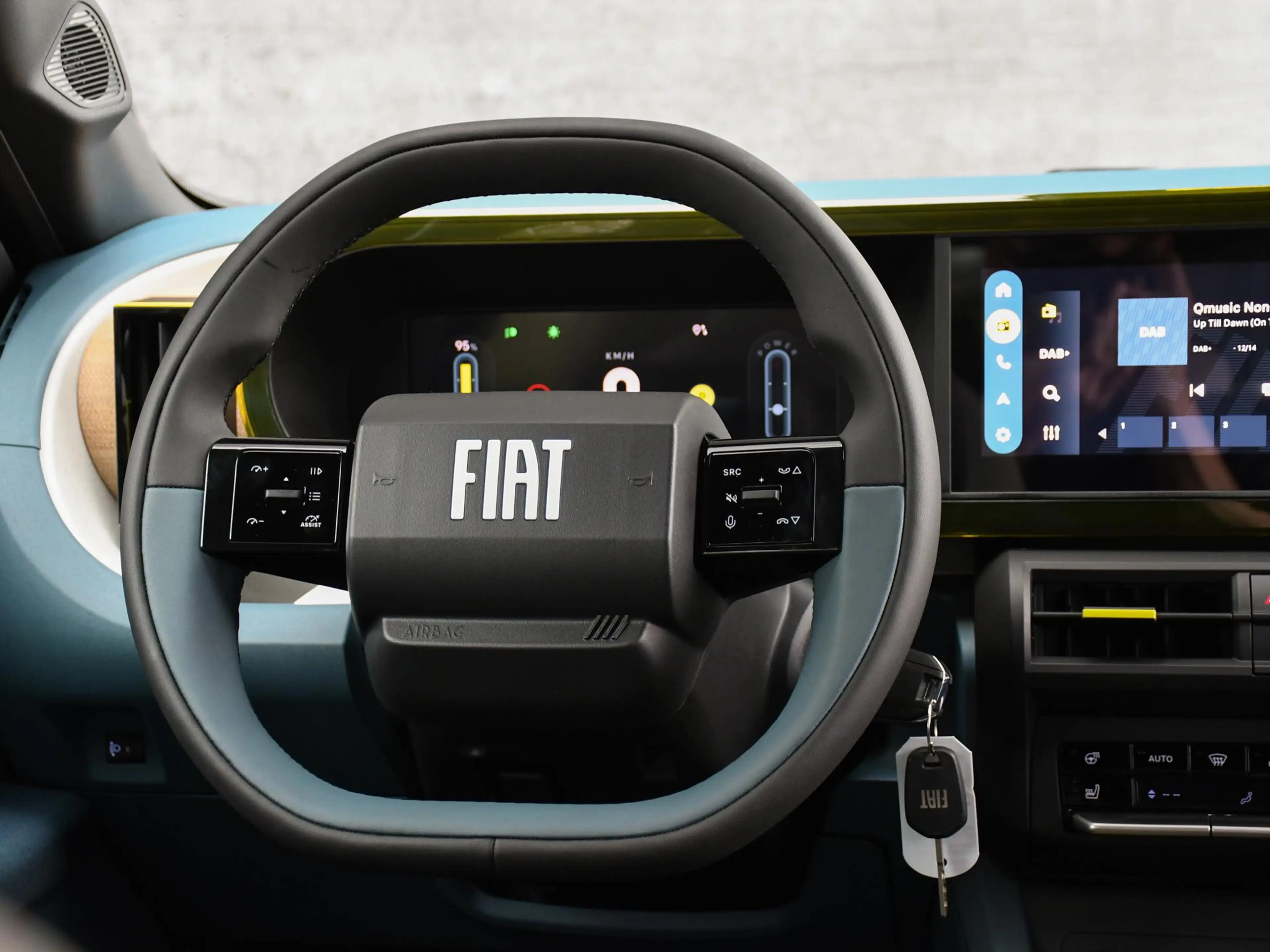 Fiat Grande Panda La Prima 44kWh 113pk Automaat STOEL/STUURVERWARMIN — photo 14
