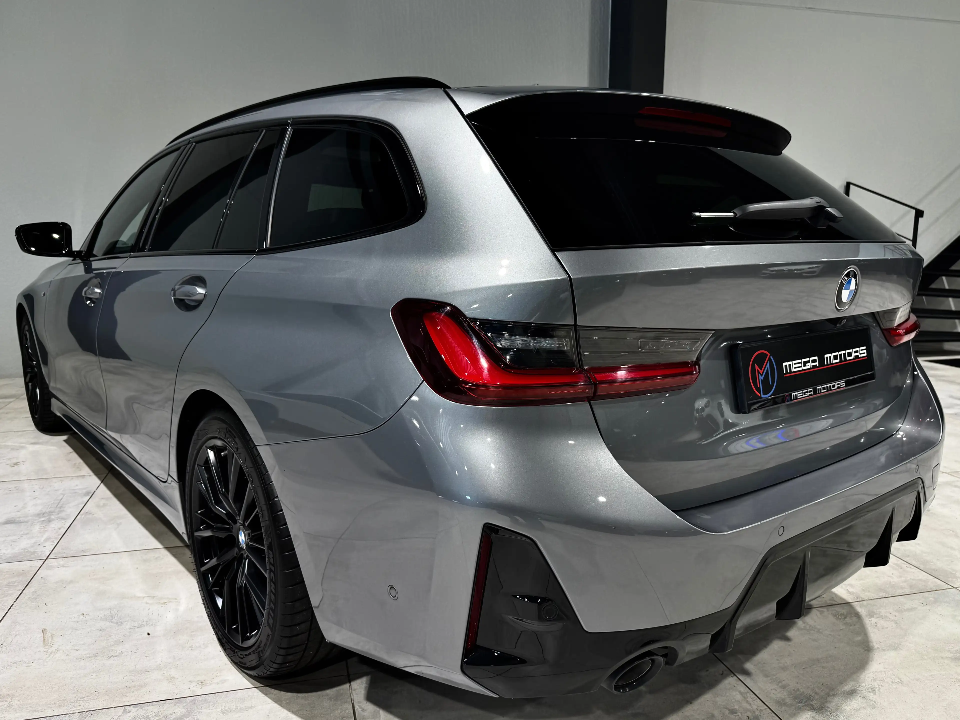 BMW 318 dAS PACK M" 122CV TVA/BTW PANO CUiR COGNAC CARPLAY CAMERA JA18"++ — photo 2