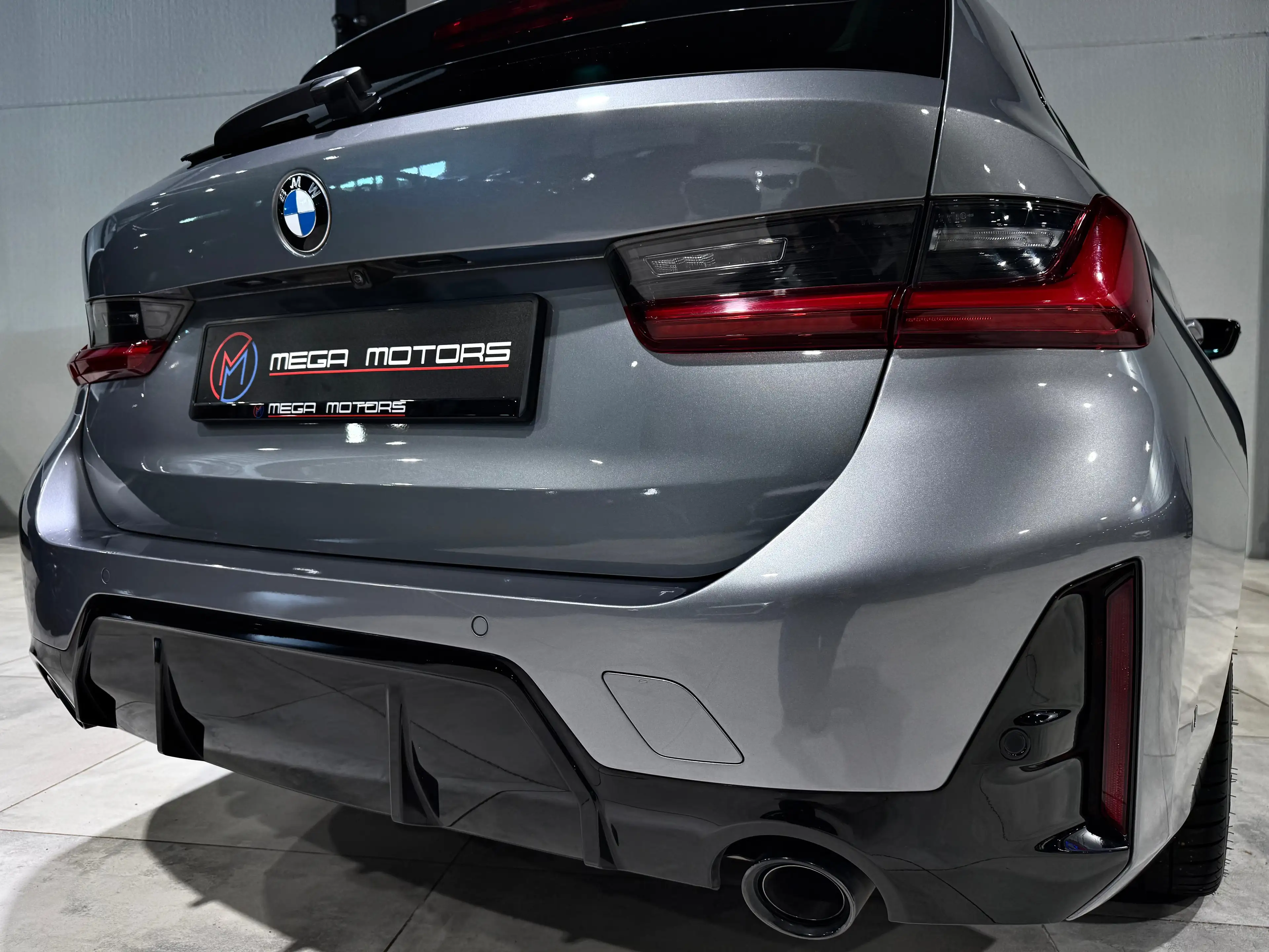 BMW 318 dAS PACK M" 122CV TVA/BTW PANO CUiR COGNAC CARPLAY CAMERA JA18"++ — photo 8