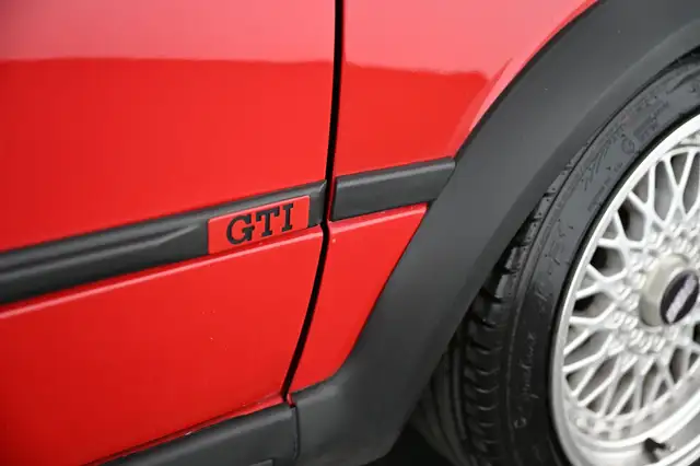 Volkswagen Golf view 15