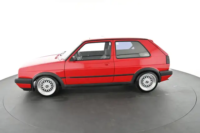 Volkswagen Golf view 5