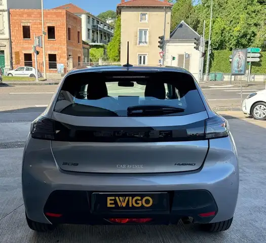 Peugeot 208 view 8