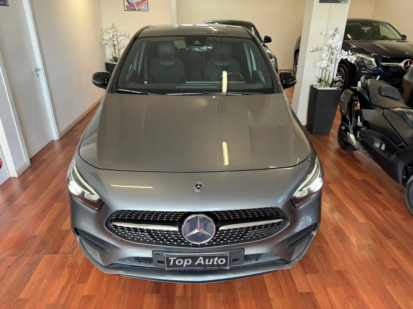 Mercedes-Benz B 200 d AUT. PREMIUM NIGHT EDITION Grigio - 2