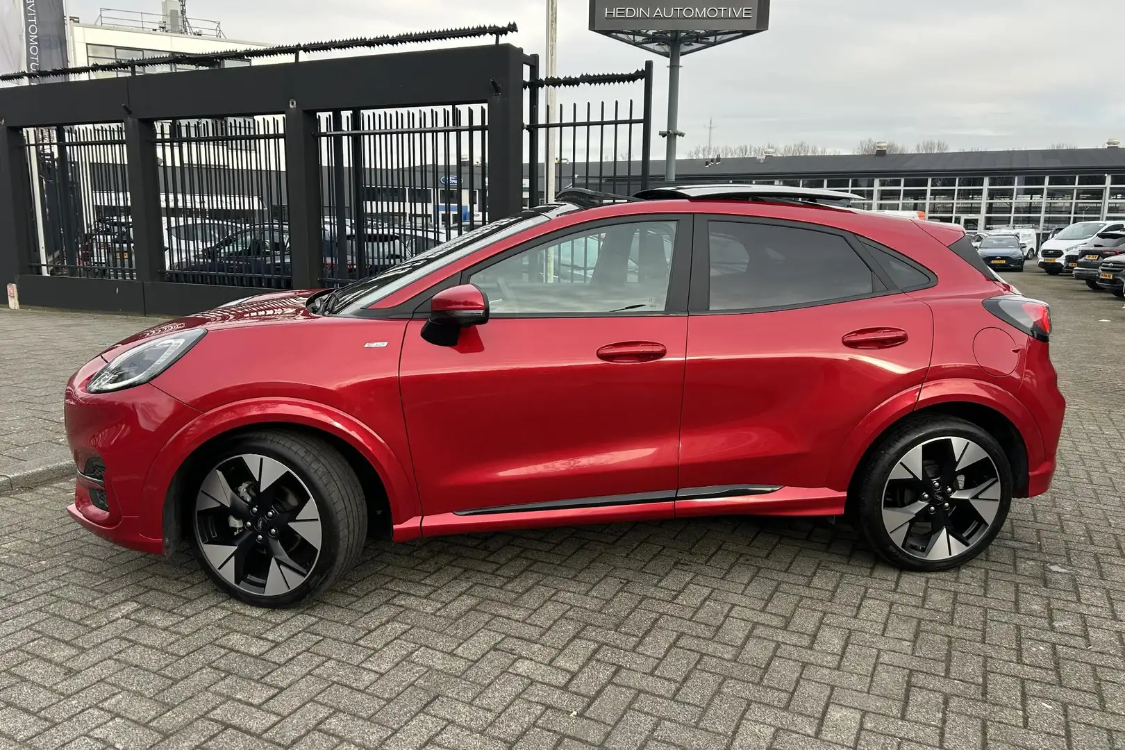 Ford Puma 1.0 EcoBoost Hybrid ST-Line | Automaat | Panoramad Rouge - 2