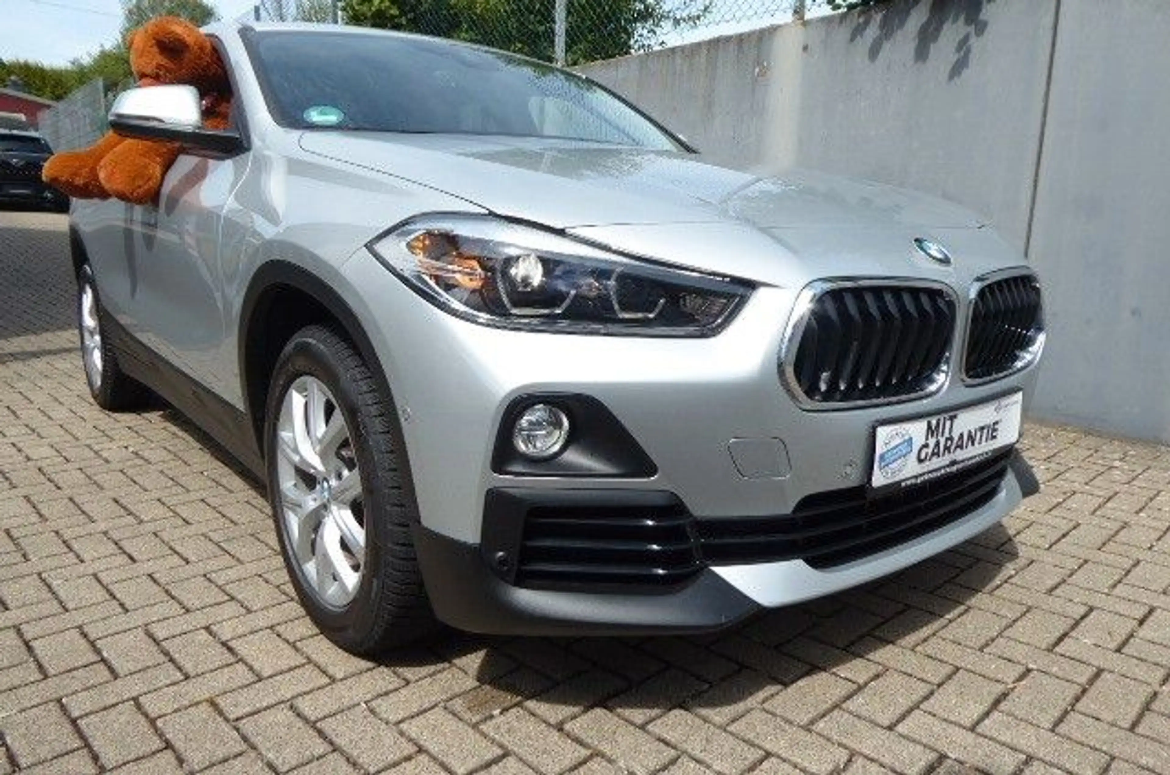 BMW X2 Advantage Plus LED Head up Display — photo 12