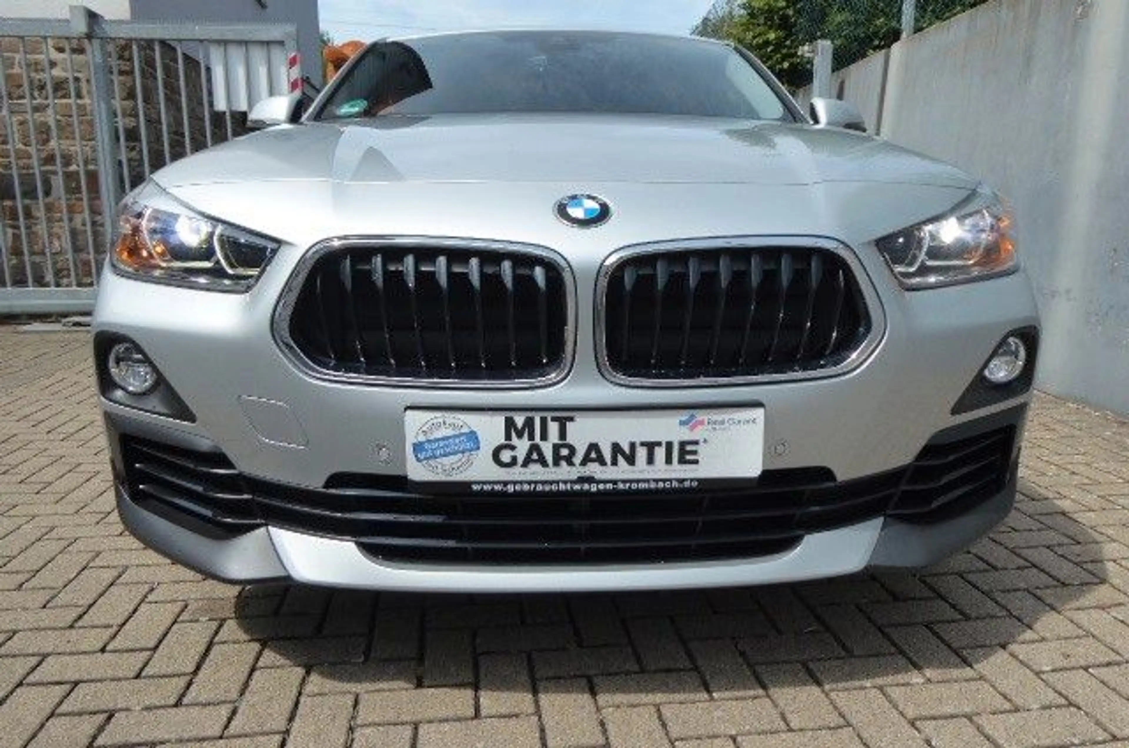 BMW X2 Advantage Plus LED Head up Display — photo 13