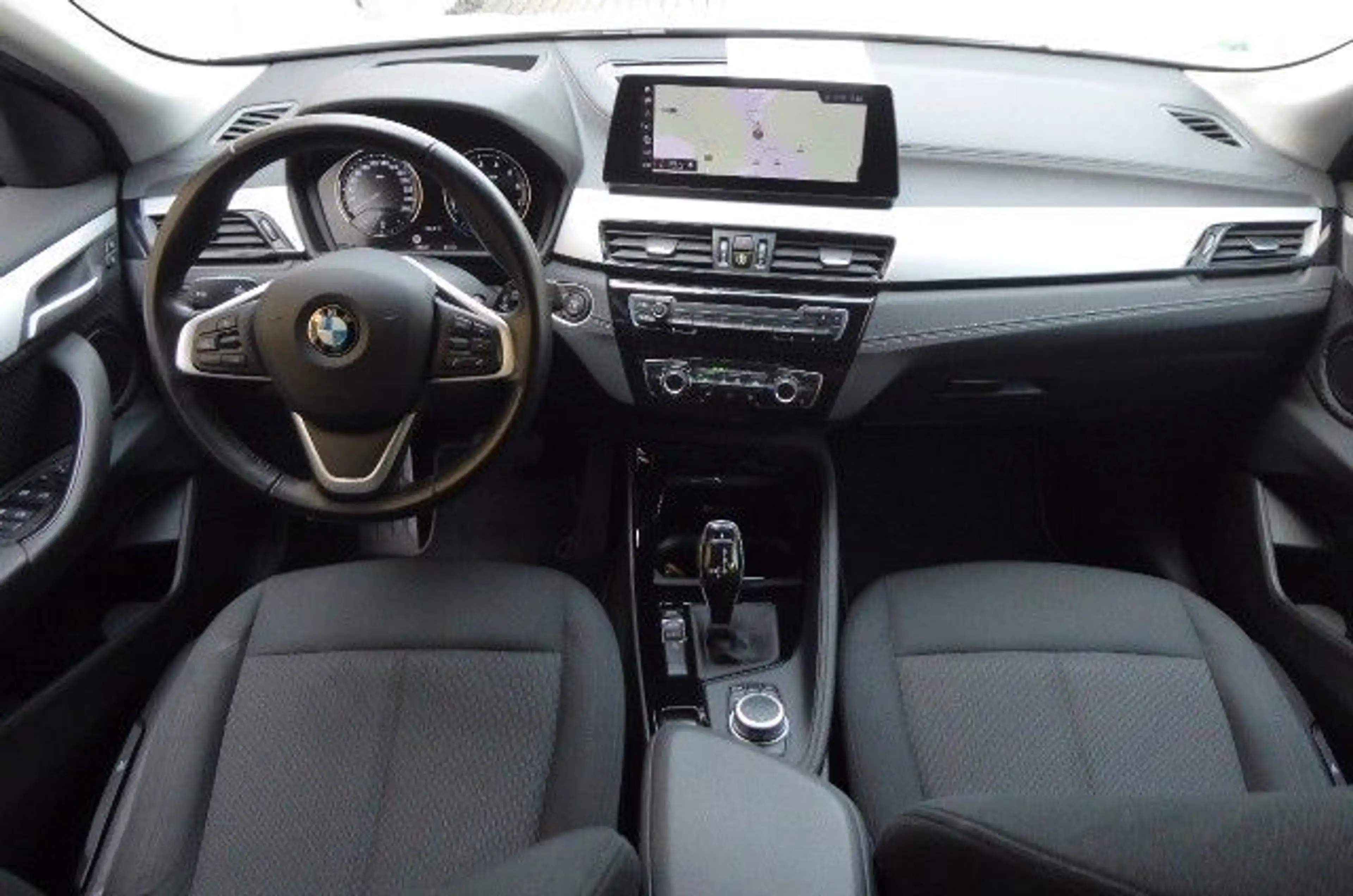 BMW X2 Advantage Plus LED Head up Display — photo 2