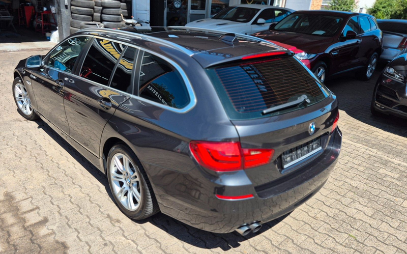 BMW 528 5erTouring 528 i xDrive -PANO/AHK/Insp.NEU! — photo 2
