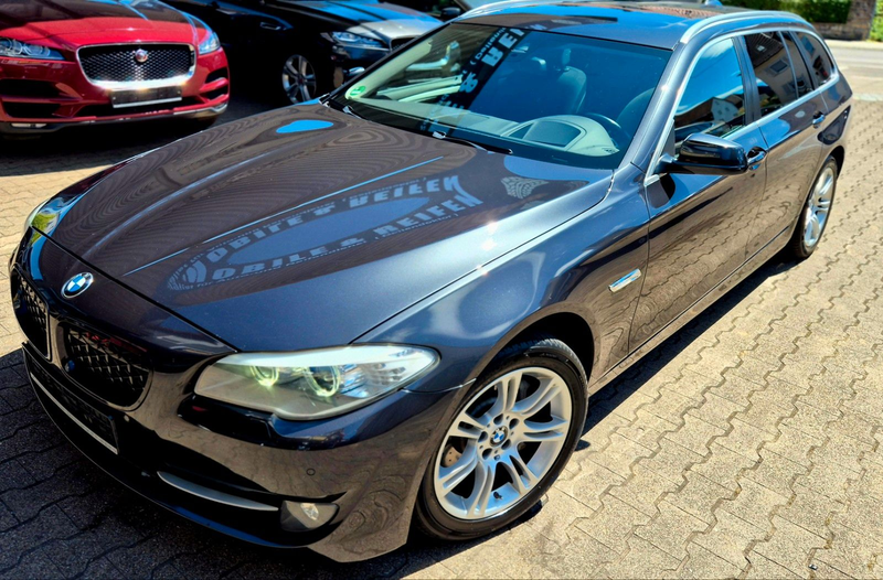 BMW 528 5erTouring 528 i xDrive -PANO/AHK/Insp.NEU! — photo 4