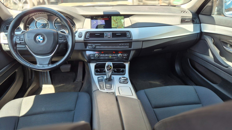 BMW 528 5erTouring 528 i xDrive -PANO/AHK/Insp.NEU! — photo 7