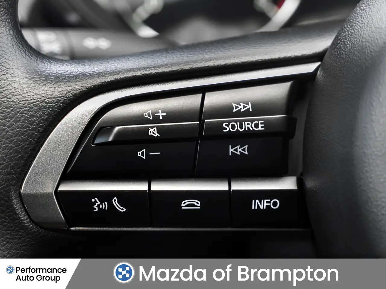 Mazda 3 снимка Mazda 3