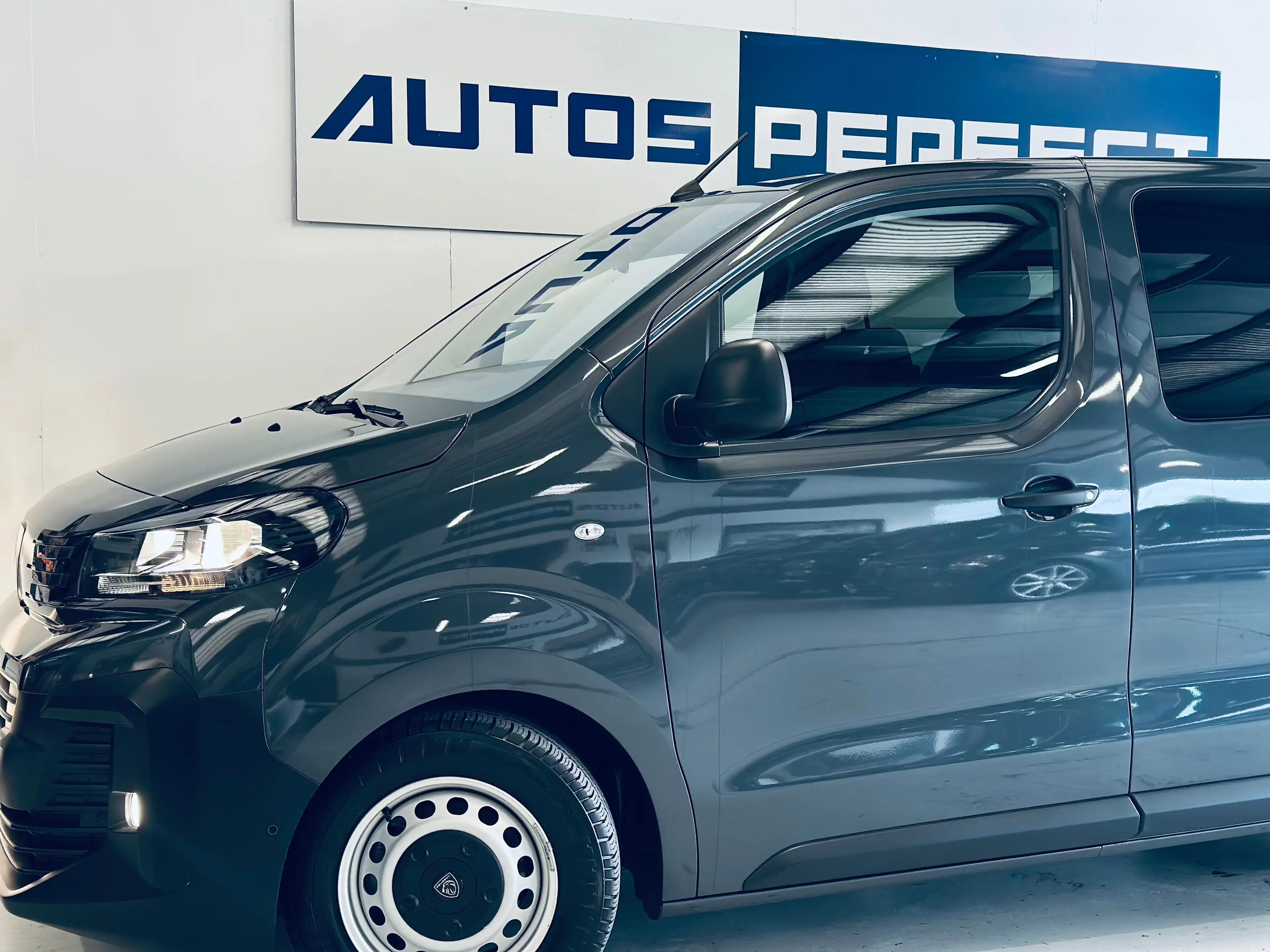 Peugeot Expert 2.0 L2 DOUBLE CABINE CAMERA LIM PDC CLIM BLUETOOTH — photo 10