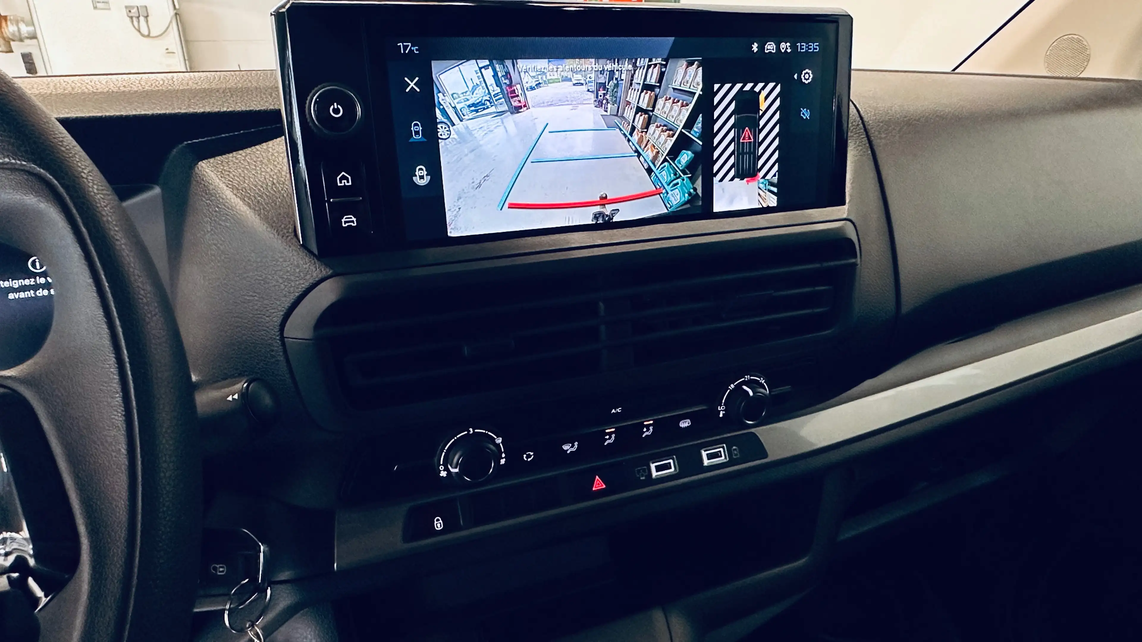 Peugeot Expert 2.0 L2 DOUBLE CABINE CAMERA LIM PDC CLIM BLUETOOTH — photo 9