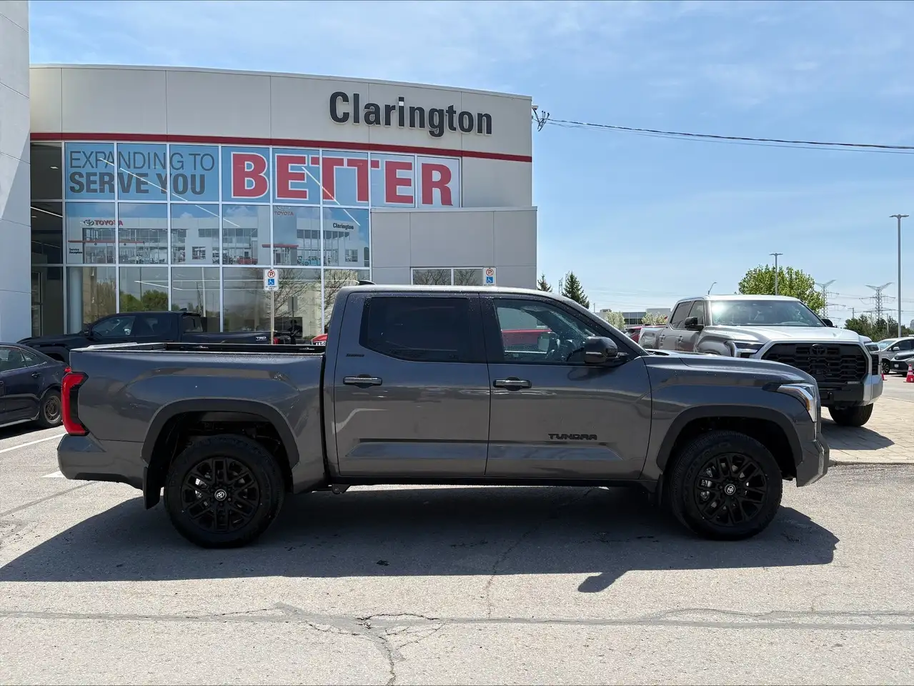 Toyota Tundra снимка Toyota Tundra