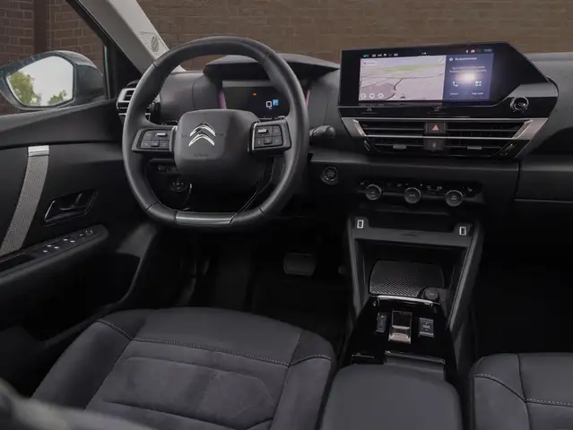 Citroen C4 view 12