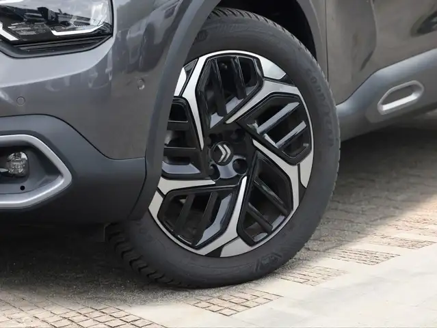 Citroen C4 view 6