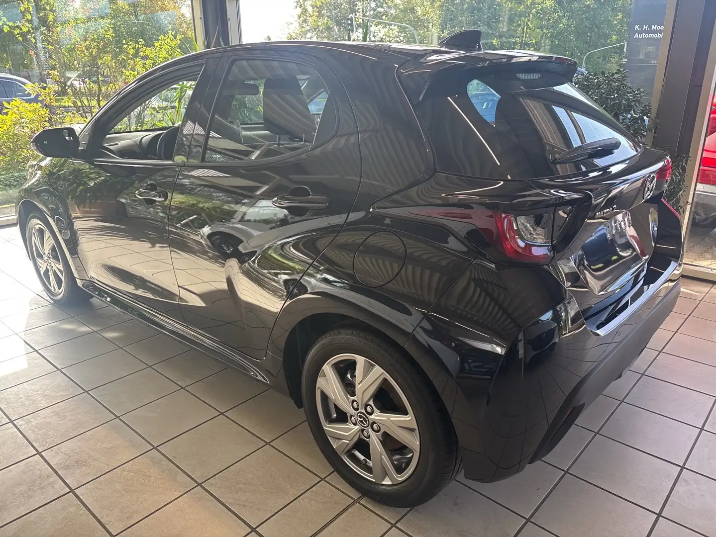Mazda 2 Hybrid Exclusive-Line 1.5L VVT-i *TZ* Noir - 2