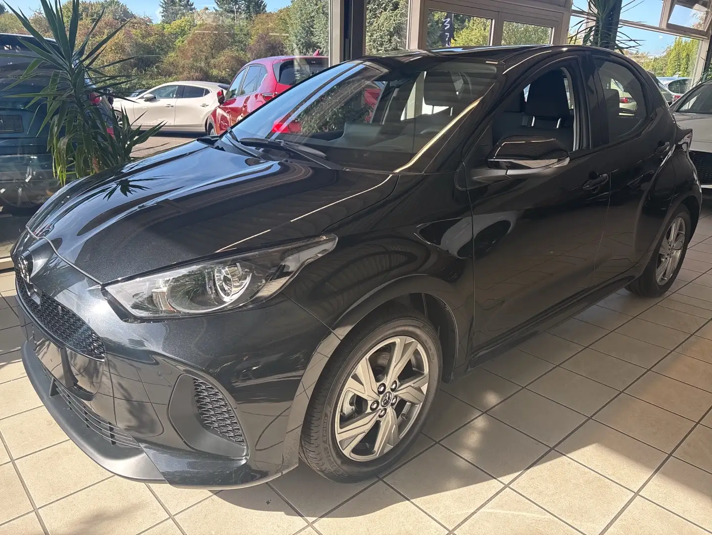 Mazda 2 Hybrid Exclusive-Line 1.5L VVT-i *TZ* Noir - 1