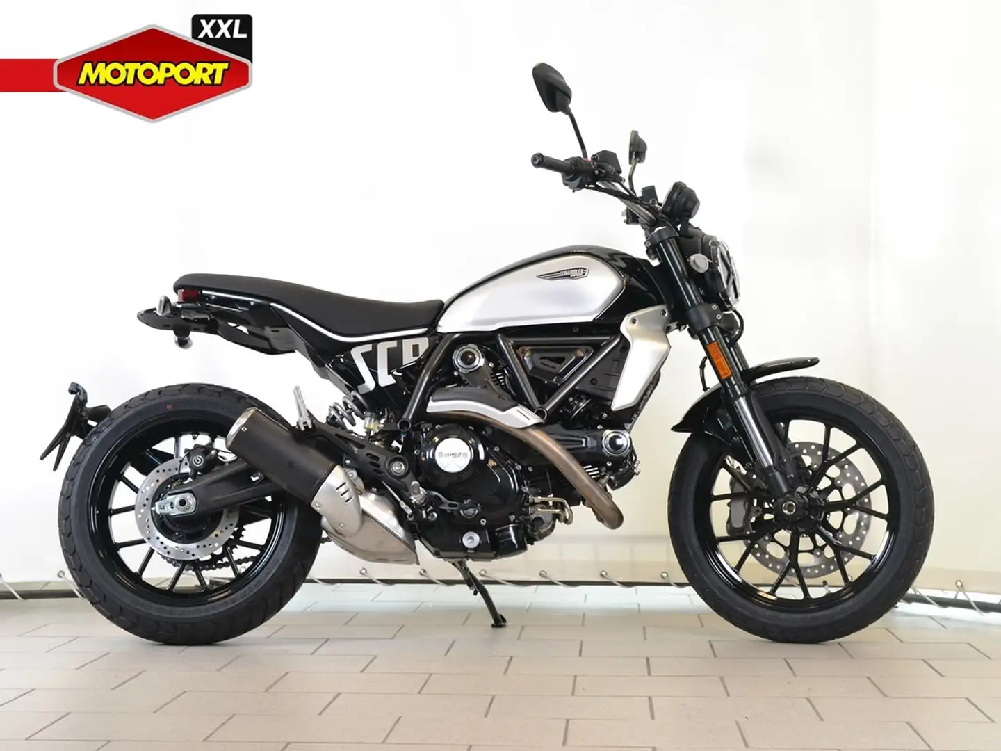 Ducati Scrambler ICON Negru - 1