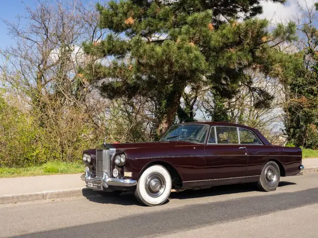 Rolls-Royce Phantom 1964 – Rolls-Royce Silver Cloud III Continental Coupé Mulliner Park Ward