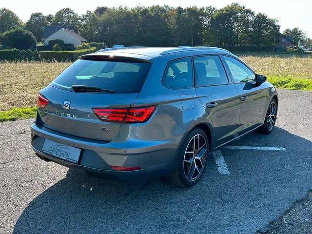 Seat Leon view 7