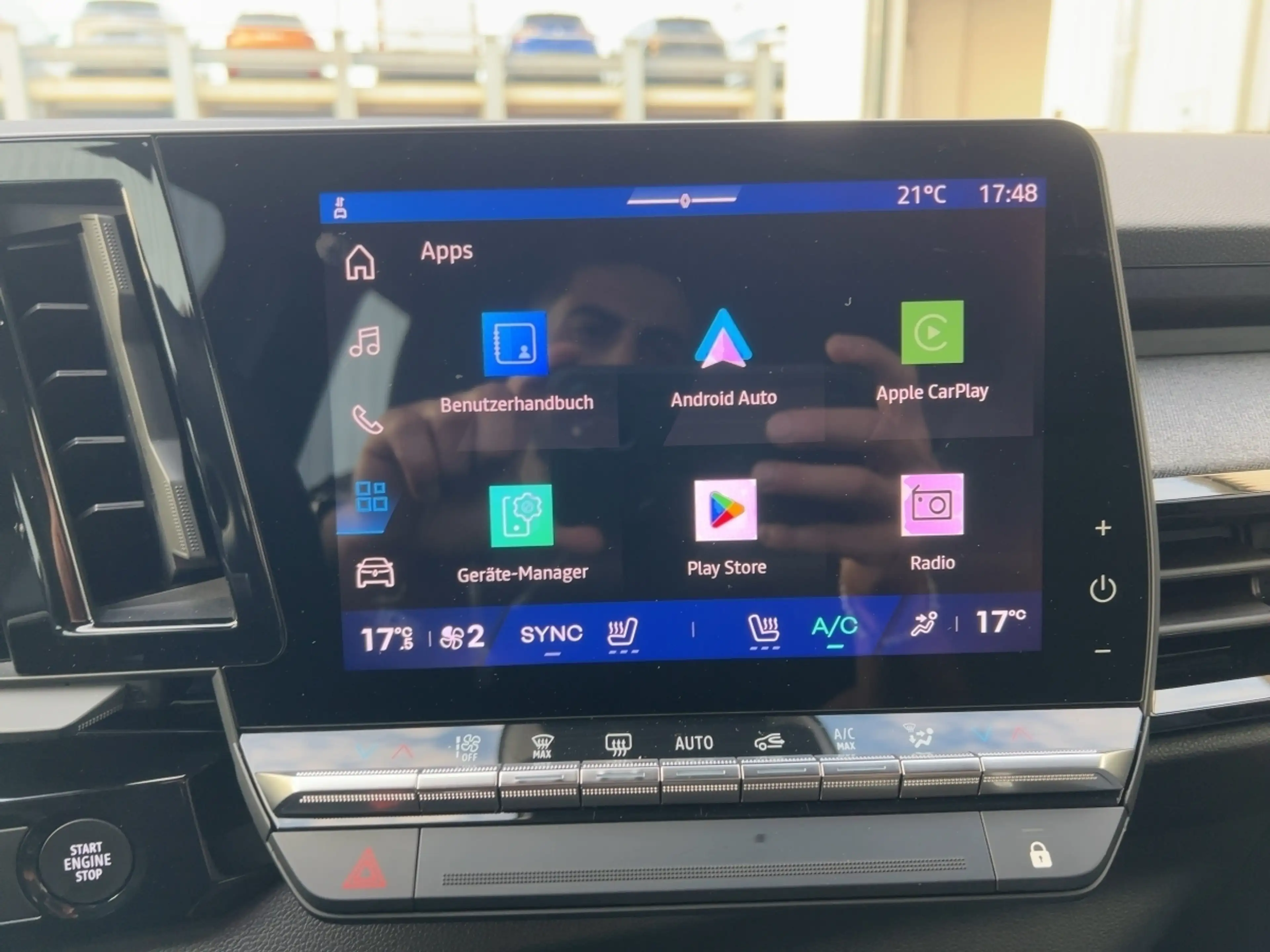 Renault Austral 1.3 TCE 160 Automatik — photo 12