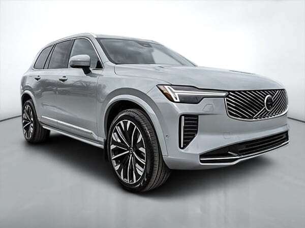 2026 Volvo XC90 ULTRA B6 AWD // 7 PLACES