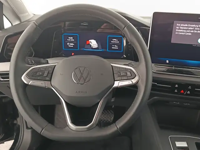 Volkswagen Golf view 14