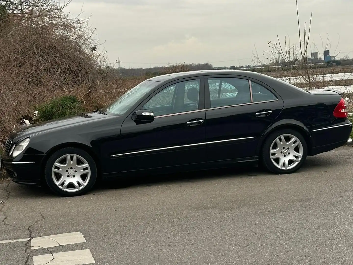 Mercedes-Benz E 320 E 320 CDI 7G-TRONIC Avantgarde - 1