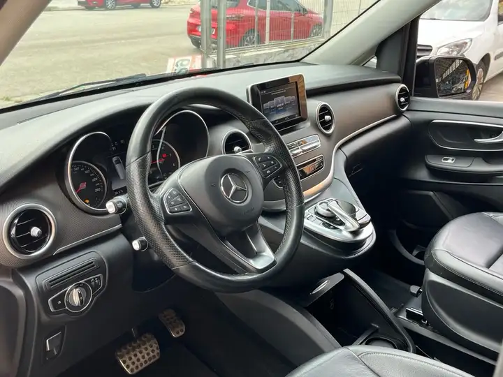 Mercedes-Benz Clase V 2019, foto 7