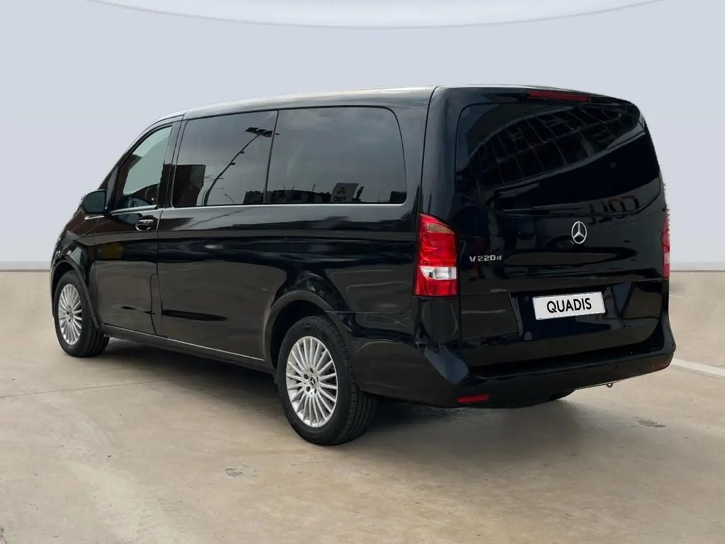Mercedes-Benz V 220 220d Largo 7G Tronic Negro - 2