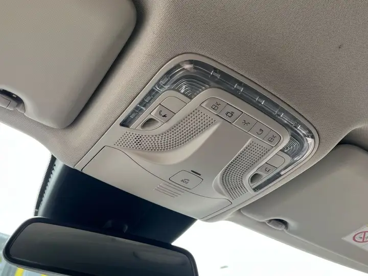Mercedes-Benz Clase V 2019, foto 11