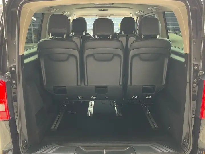 Mercedes-Benz Clase V 2019, foto 13